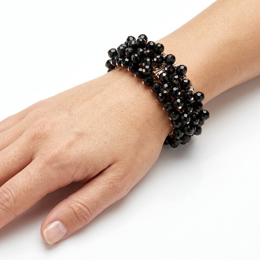 Elegant Black Beaded Bracelet